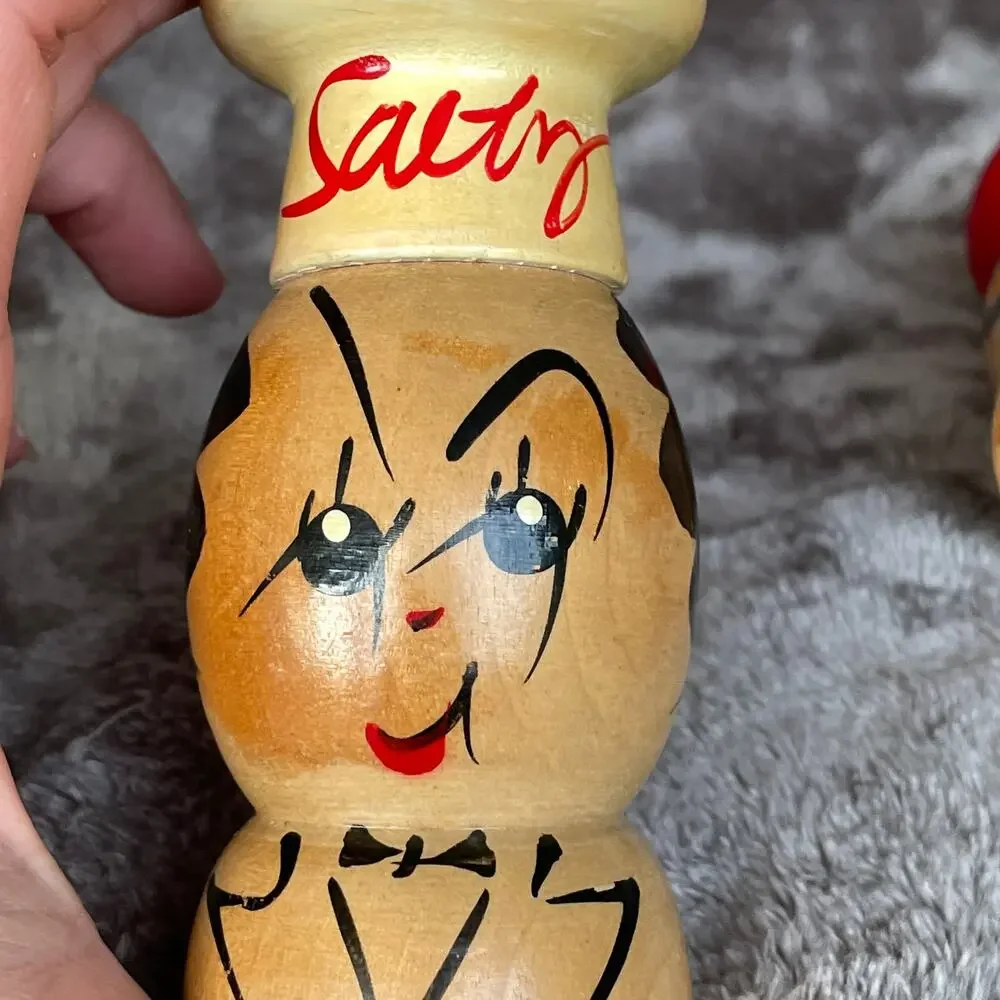 Vintage Salty & Peppy Wooden Salt & Pepper Shakers Japan MCM Hand Painted